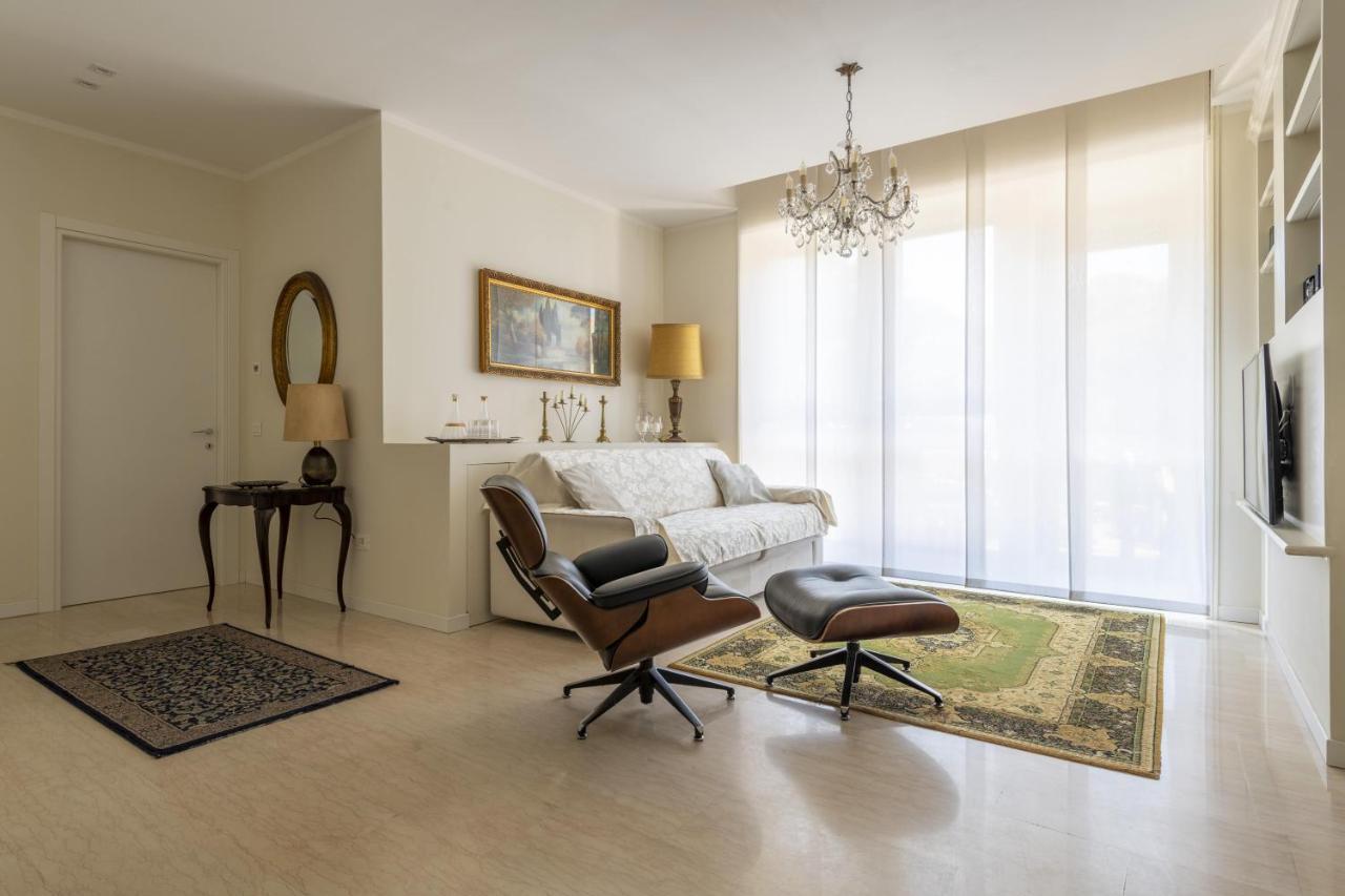 Casa Lazzarini Luxury Apartment Πέζαρο Εξωτερικό φωτογραφία