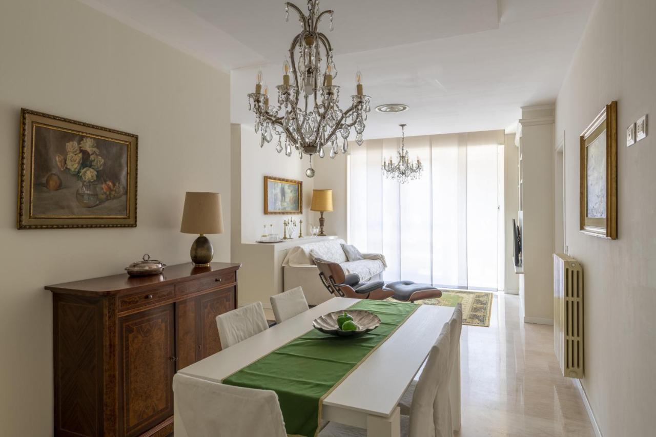 Casa Lazzarini Luxury Apartment Πέζαρο Εξωτερικό φωτογραφία