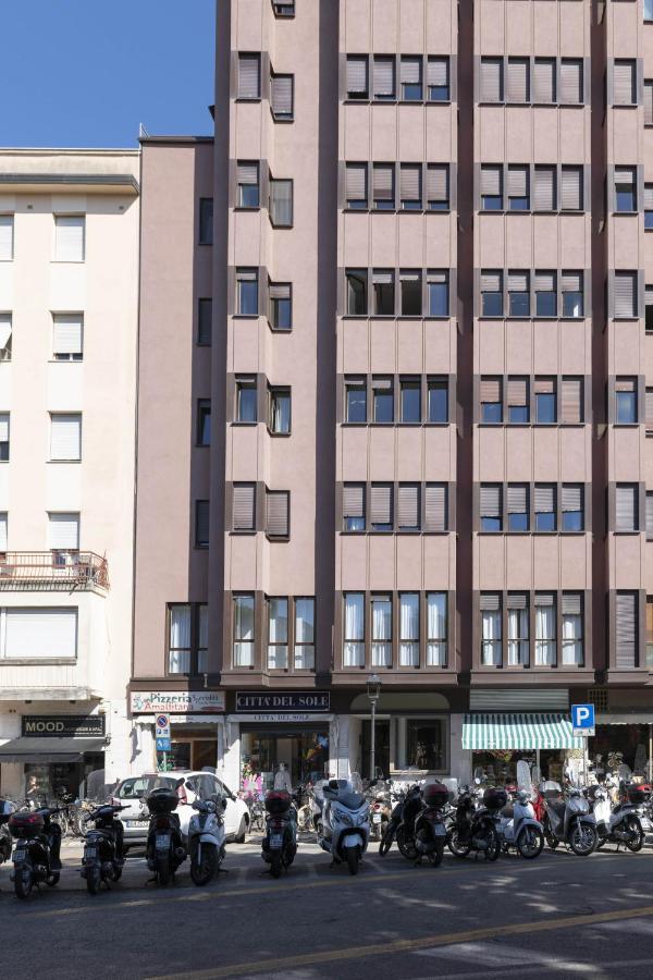 Casa Lazzarini Luxury Apartment Πέζαρο Εξωτερικό φωτογραφία